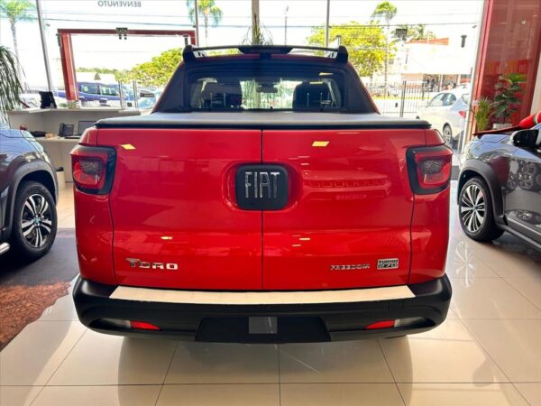 FIAT TORO 1.3 TURBO 270 FLEX FREEDOM AT6 2024/2025