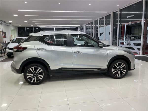 NISSAN KICKS 1.6 16V FLEXSTART EXCLUSIVE XTRONIC 2022/2022