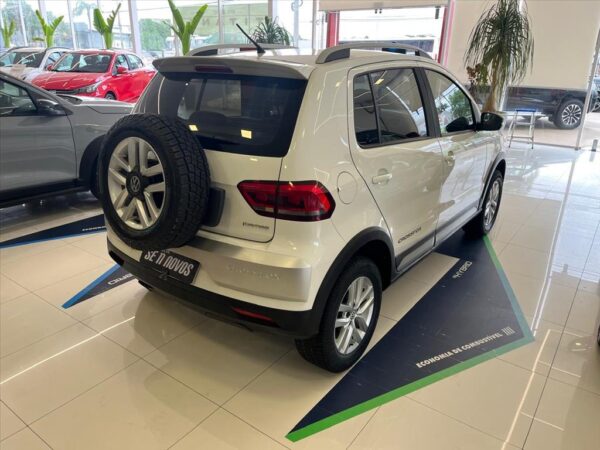 VOLKSWAGEN CROSSFOX 1.6 MI FLEX 8V 4P AUTOMATIZADO 2014/2015