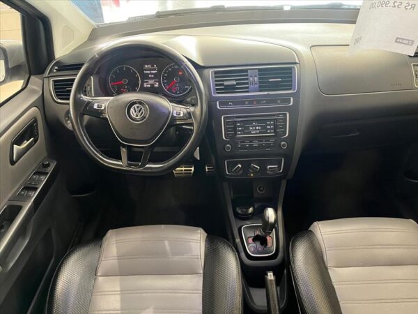 VOLKSWAGEN CROSSFOX 1.6 MI FLEX 8V 4P AUTOMATIZADO 2014/2015