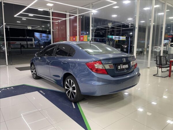 Honda CIVIC 2.0 LXR 16V FLEX 4P AUTOMÁTICO 2014/2015