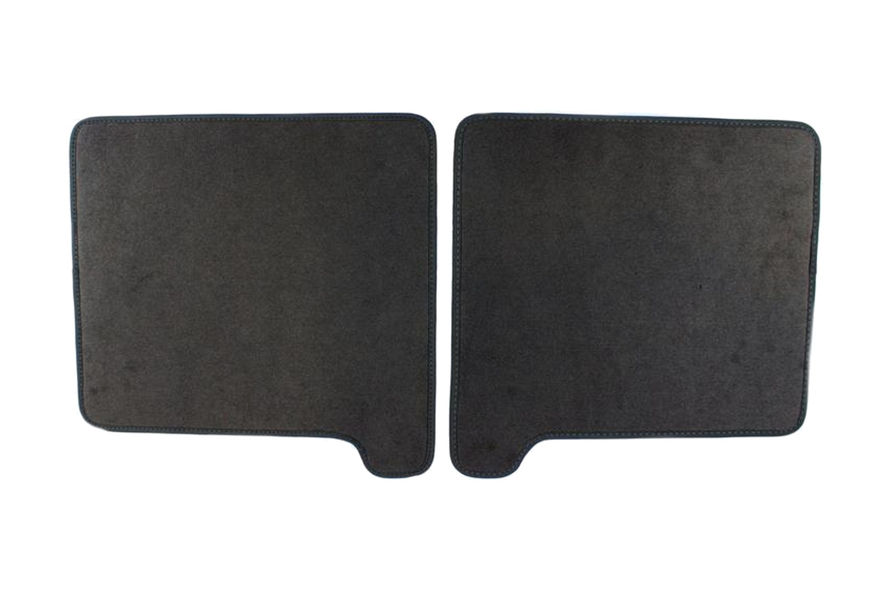 Tapete Dianteiro Traseiro Direito (Passageiro) Esquerdo (Motorista) VW 5U1863011BQKO - Imagem 4