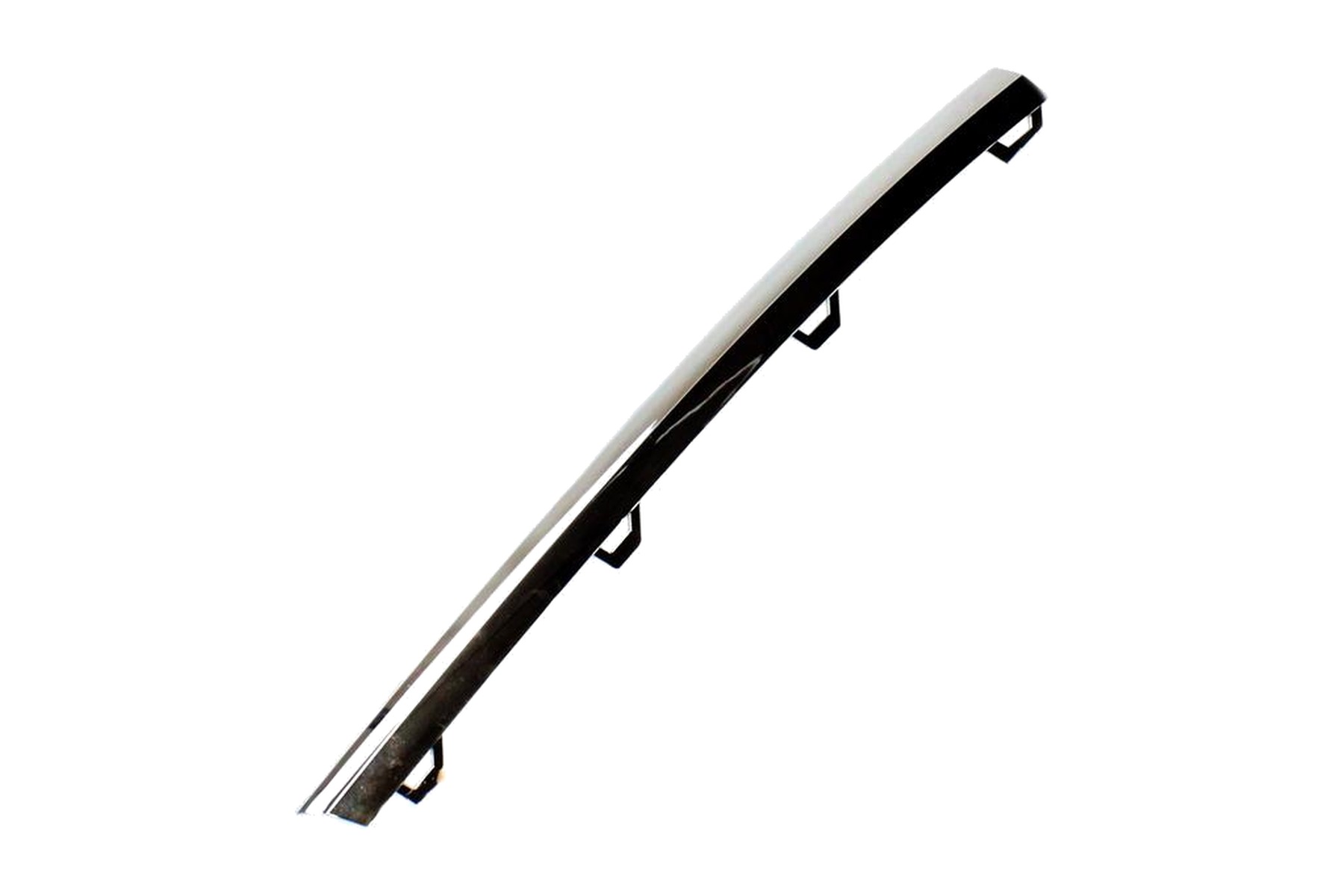 Friso de Grade de Radiador VW 5Z0853768B739 - Imagem 3