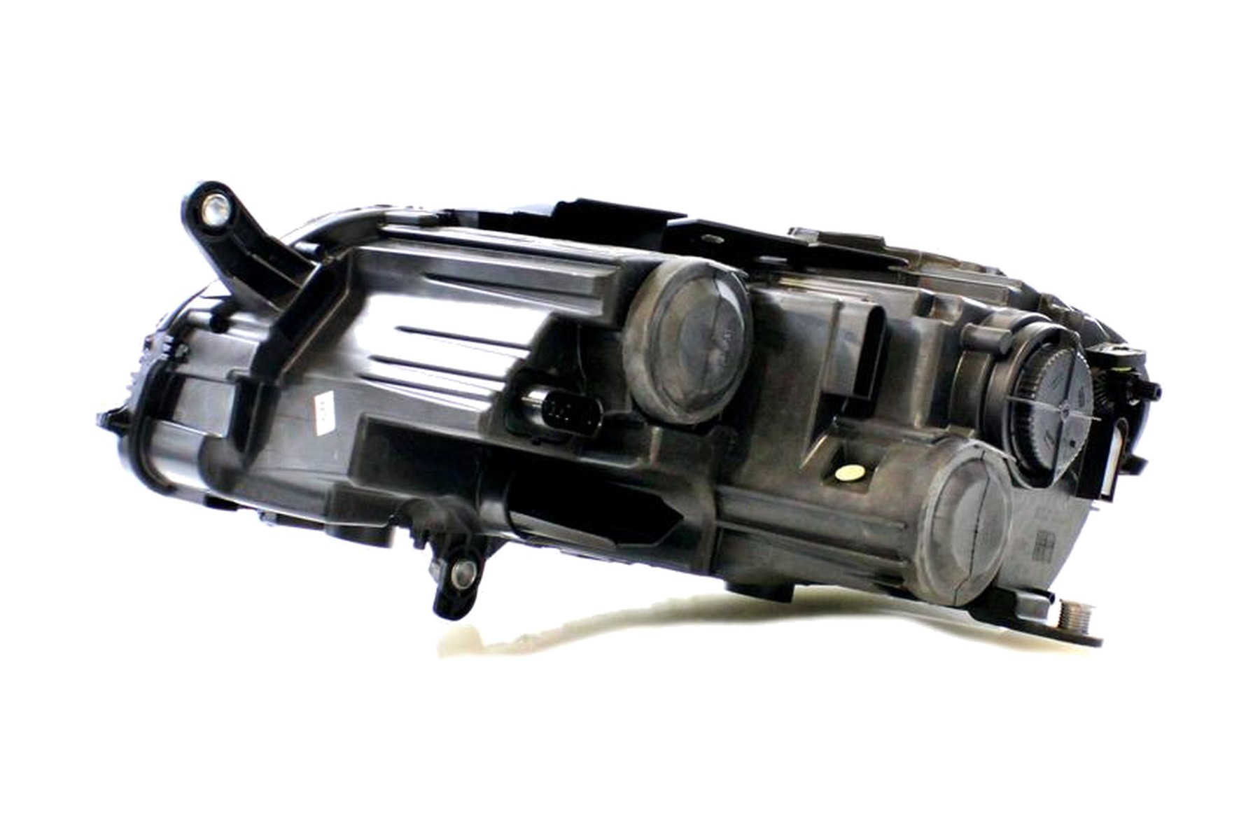 Farol Direito (Passageiro) Máscara Negra VW 3AB941006 - Imagem 13